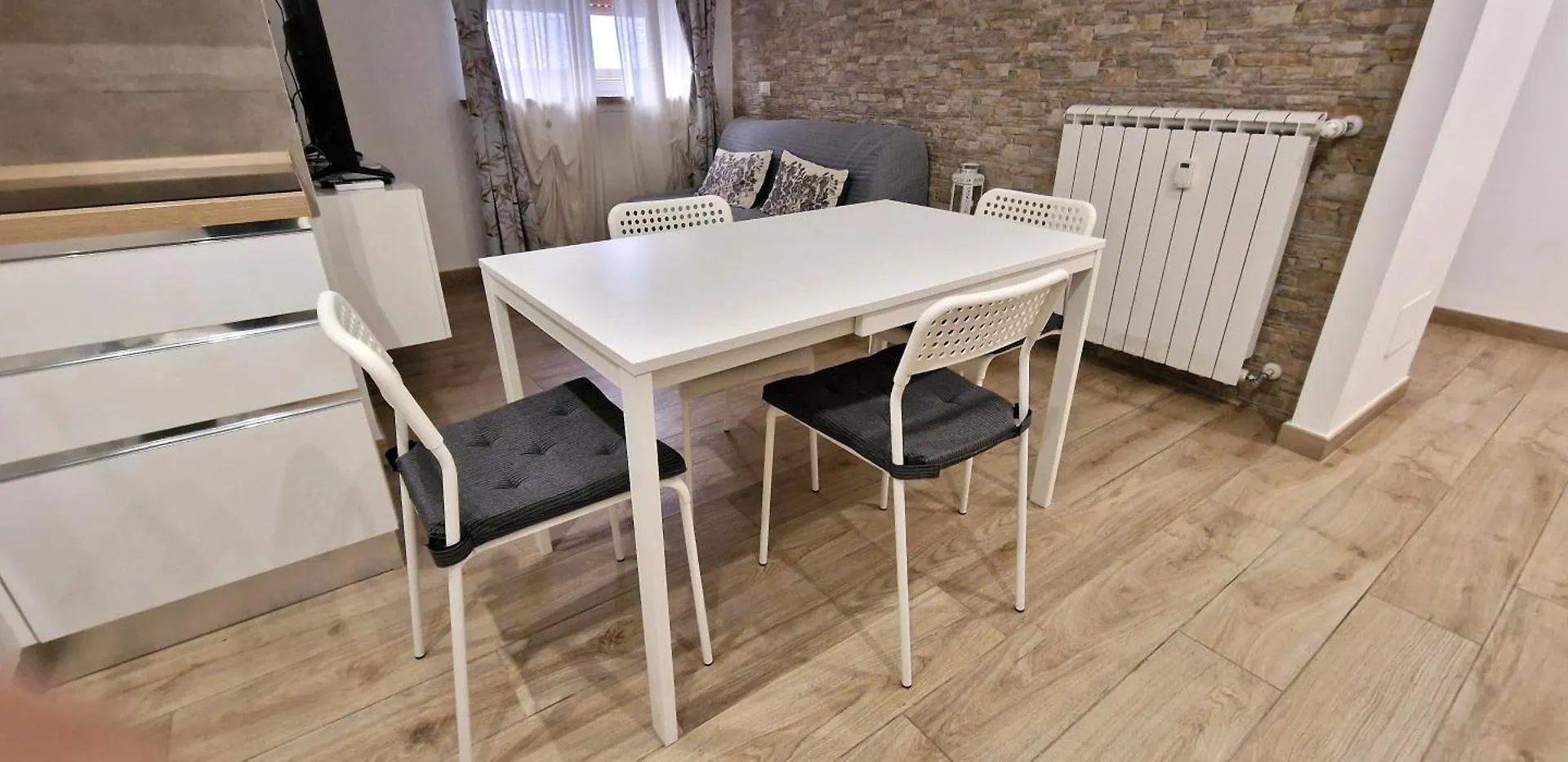 Domus Lidia - Appartamento Non Fumatori Rom 0*,  Italien
